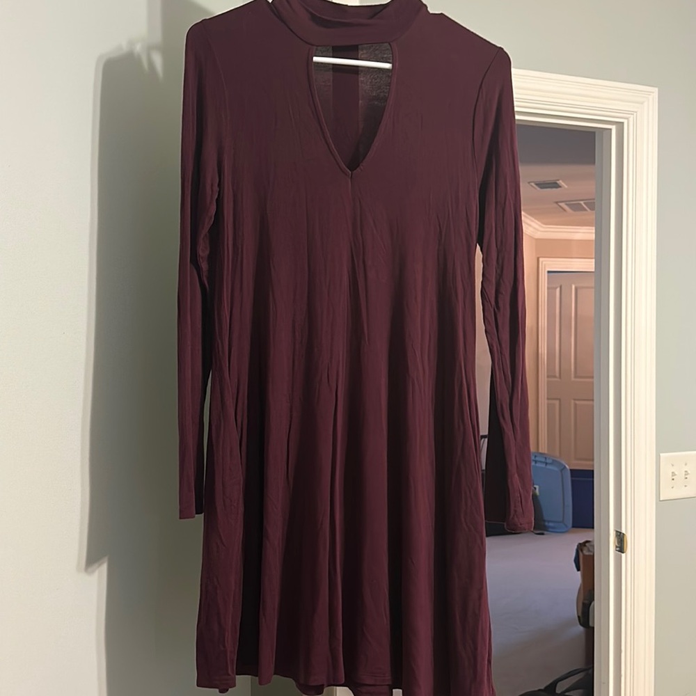 Socialite long sleeve key hold dress M